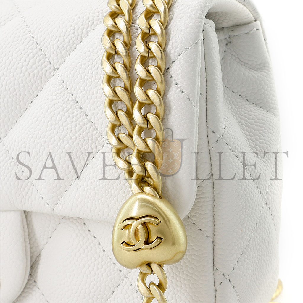 CHANEL MASTER HEART ADJUSTABLE BUCKLE COVER WHITE (19*13*5cm)